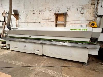 Plaqueuse de chants ARTECH Akron 246 BIESSE