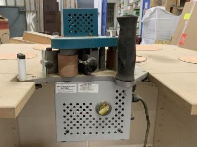 Plaqueuse de Chants Portative