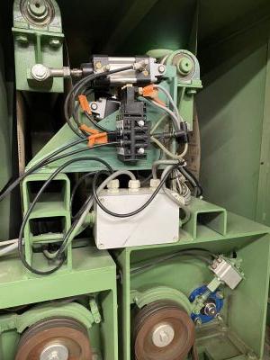 Ponceuse large bande CHAMBON Type 1002