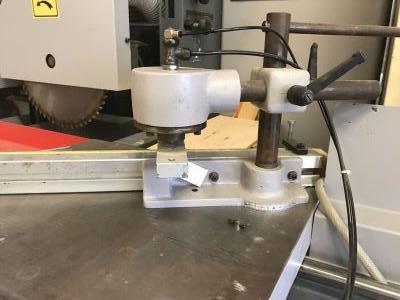 PRESSEUR PNEUMATIQUE