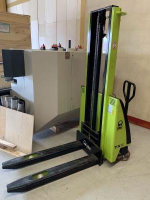 TRANSPALETTE SEMI-ELECTRIQUE TX 12-29 PRAMAC